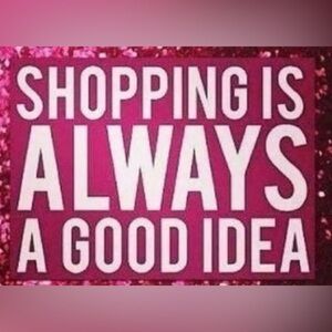 Going live today @ 7 pm PST.  Cohost with @kza03 
Visit her closet to find us! 🩷